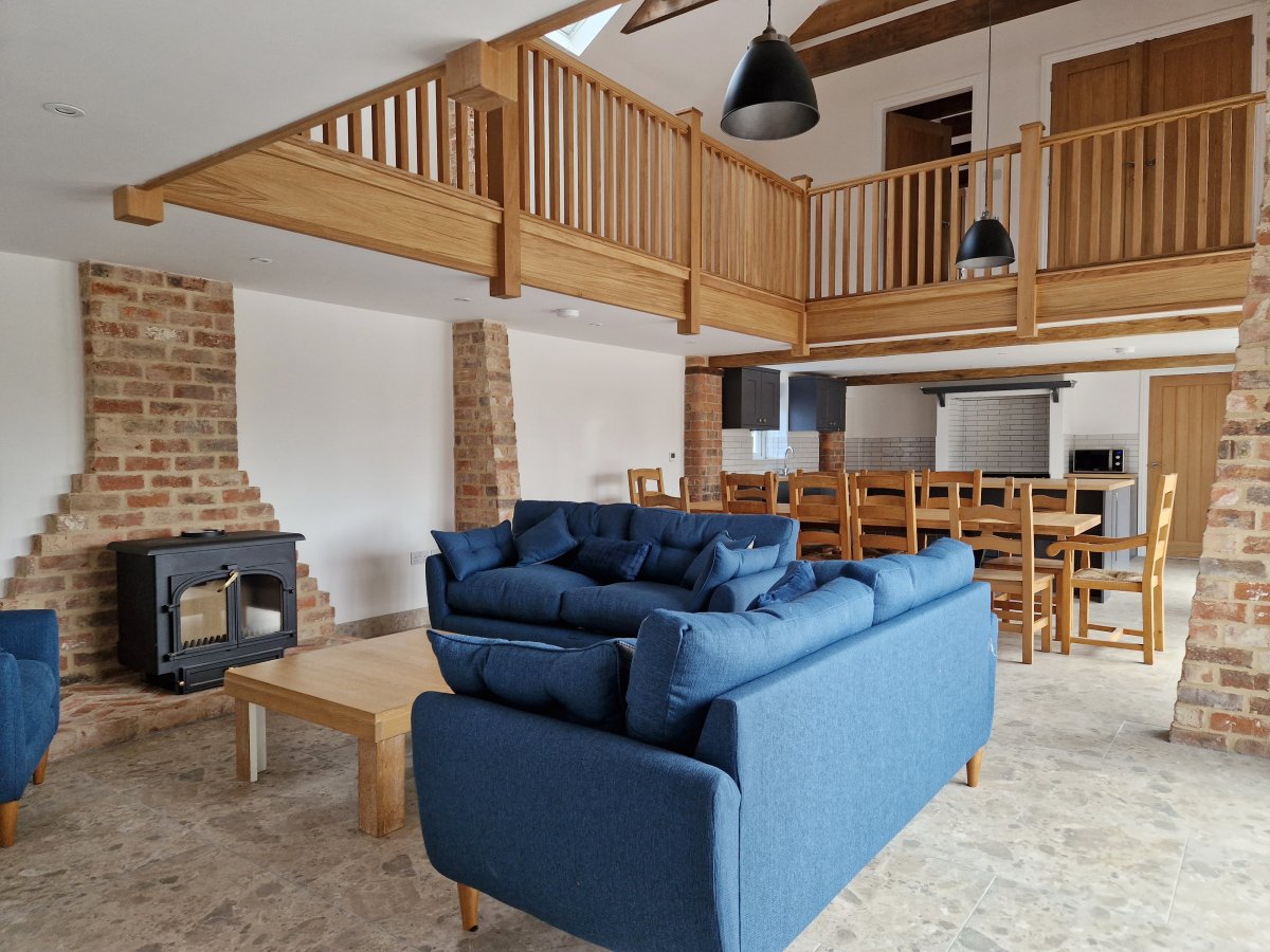 Bainvalley Cottages - the lounge area in the Hayloft